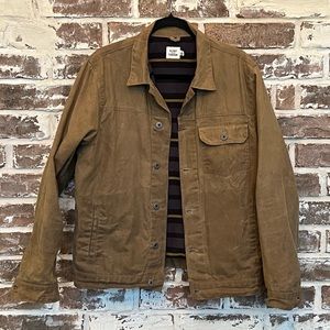Men’s Flint and Tinder Flannel Lined Waxed Trucker Jacket. Size Large.